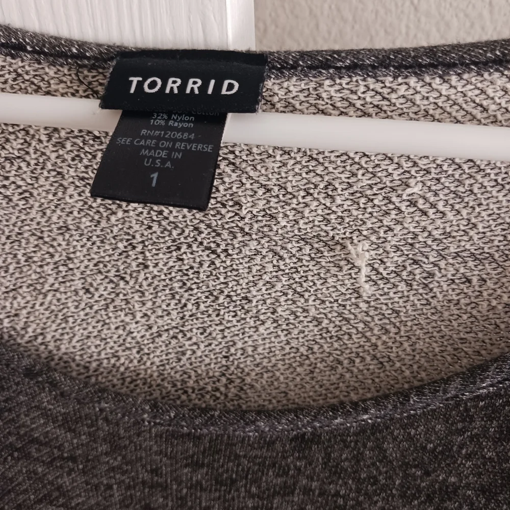 Torrid Top - Picture 2 of 4